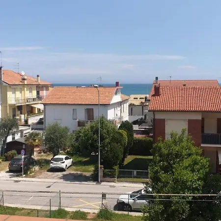 Apartment L24 Tre E Due Bagni Marcelli