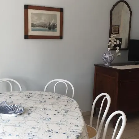 L24 Tre E Due Bagni Apartment *